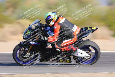 media/Nov-17-2023-Apex Assassins (Fri) [[c4a68d93b0]]/5-Trackday 2/7-Session 4 (Turn 8 Speed)/